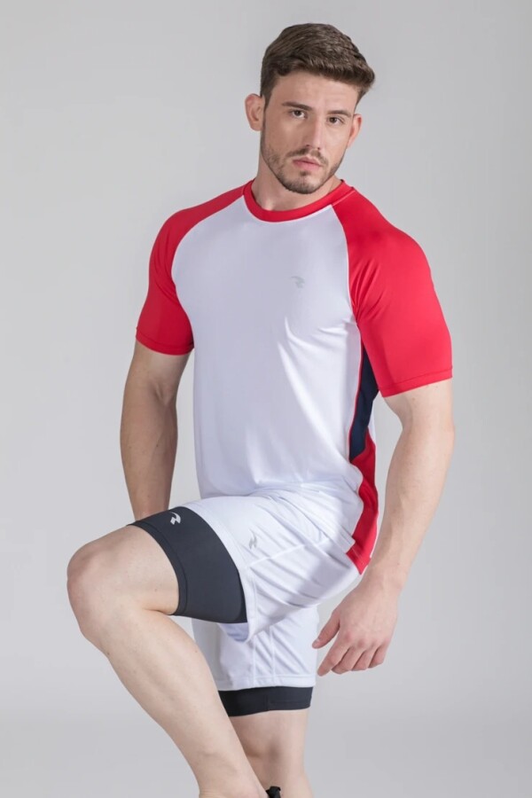 Remera Tricolor. Remera Tricolor.