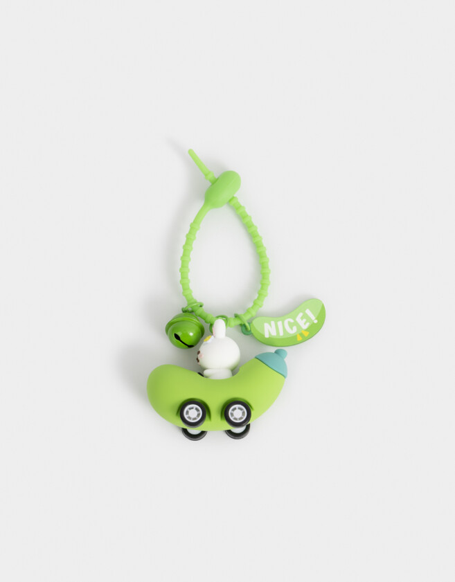Llavero Lúdico Llavero Y Charm Conejito En Auto - Verde Manzana
