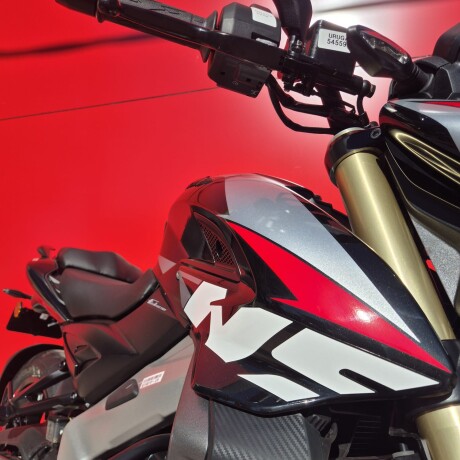 Bajaj Pulsar NS400 Negro