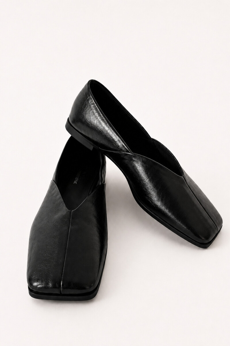ZAPATO LINTIA Negro