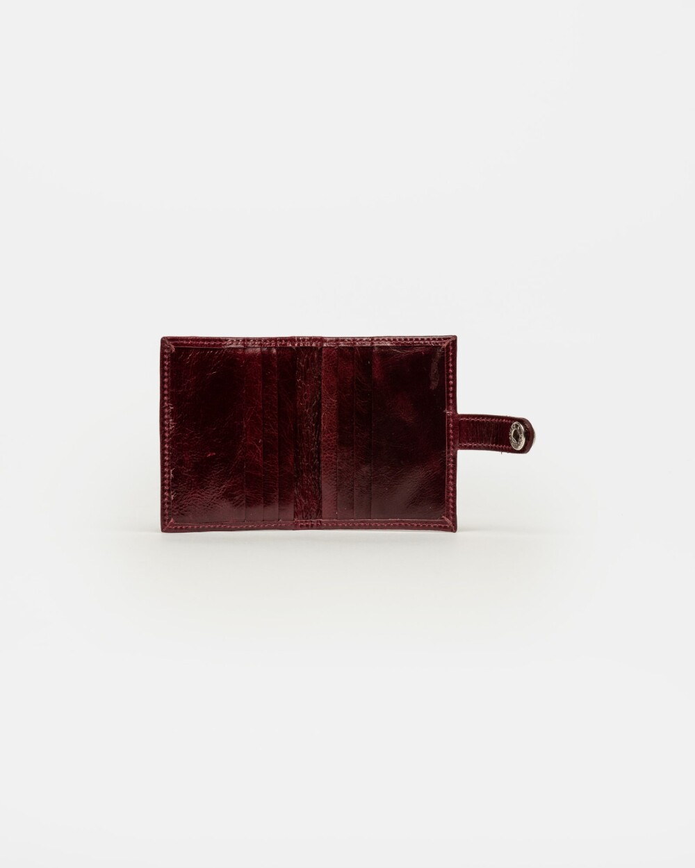 Billetera Sand En Cuero Liso Bordeaux