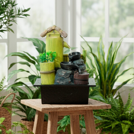 Fuente De Agua Cañas Y Plantas Fuente De Agua Cañas Y Plantas
