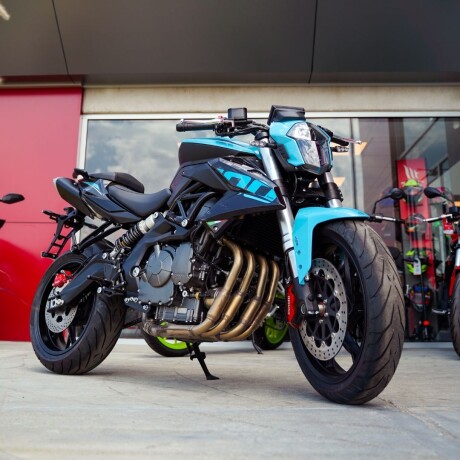 Benelli TNT600i Celeste