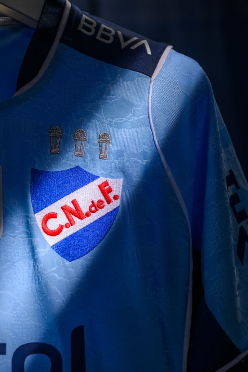 Camiseta Nacional Celeste Edición 2026 Celeste