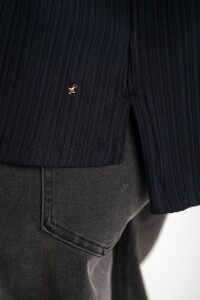 Remera Negro