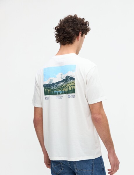 Remera Sandino Off white