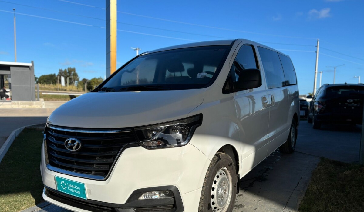 Hyundai H1 12Plz Minibus Diesel - 2019 Hyundai H1 12Plz Minibus Diesel - 2019