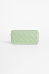 Billetera rectangular matelaseada con cierre verde