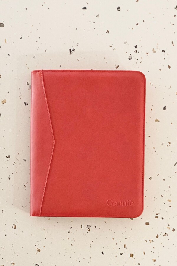 Dossier con cierre en simil Rojo