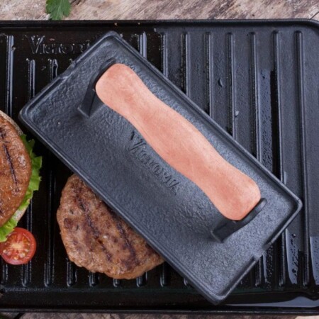 PRENSA DE HIERRO ESMALTADO PARA CARNES NEGRO