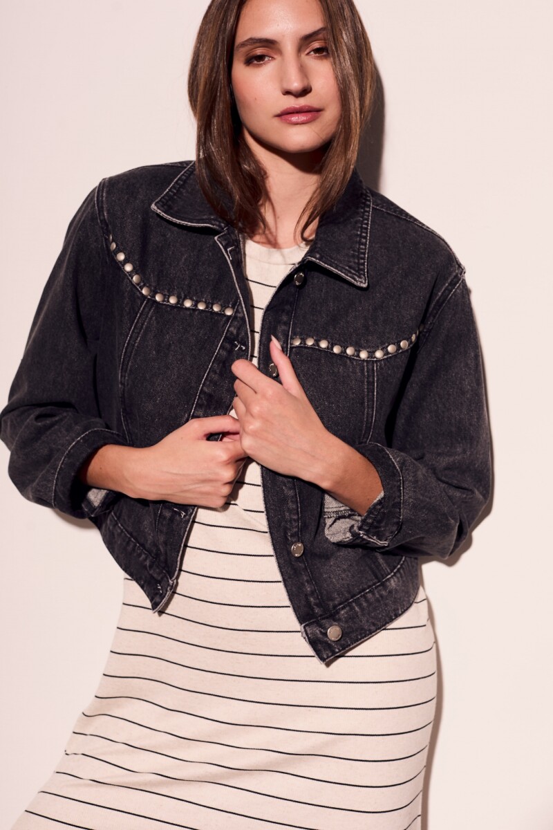 Campera Denim Tachas Gris Oscuro