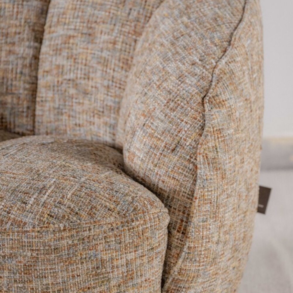 Butaca Felicce / Policromática Butaca Felicce / Policromática