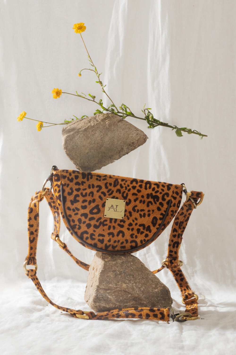 Brassy Bag Print Camel