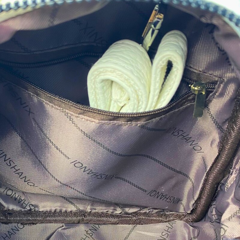Mochila cuerina Wanna Beige