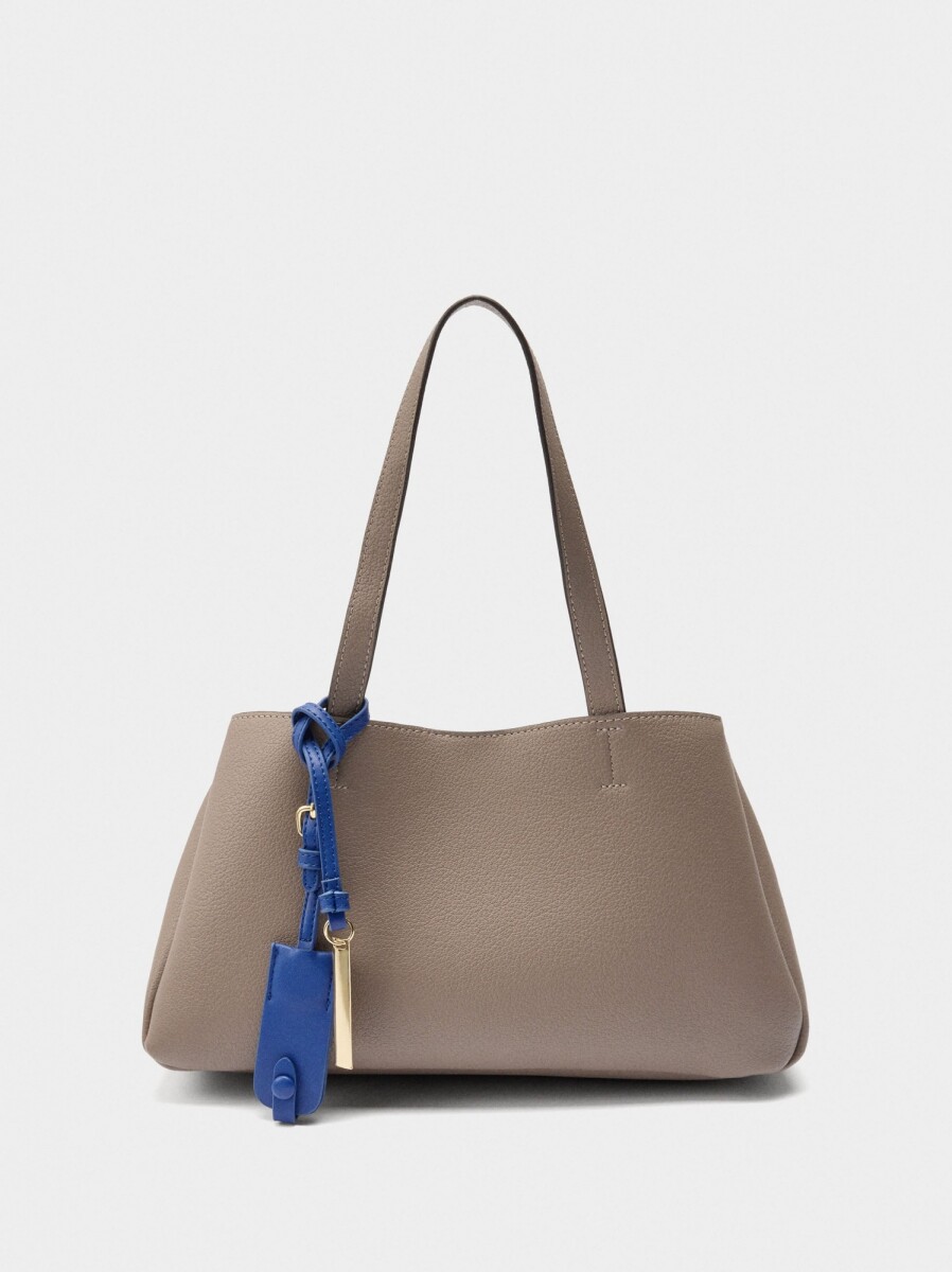 Bolso Tote Liso Con Colgante - taupe 