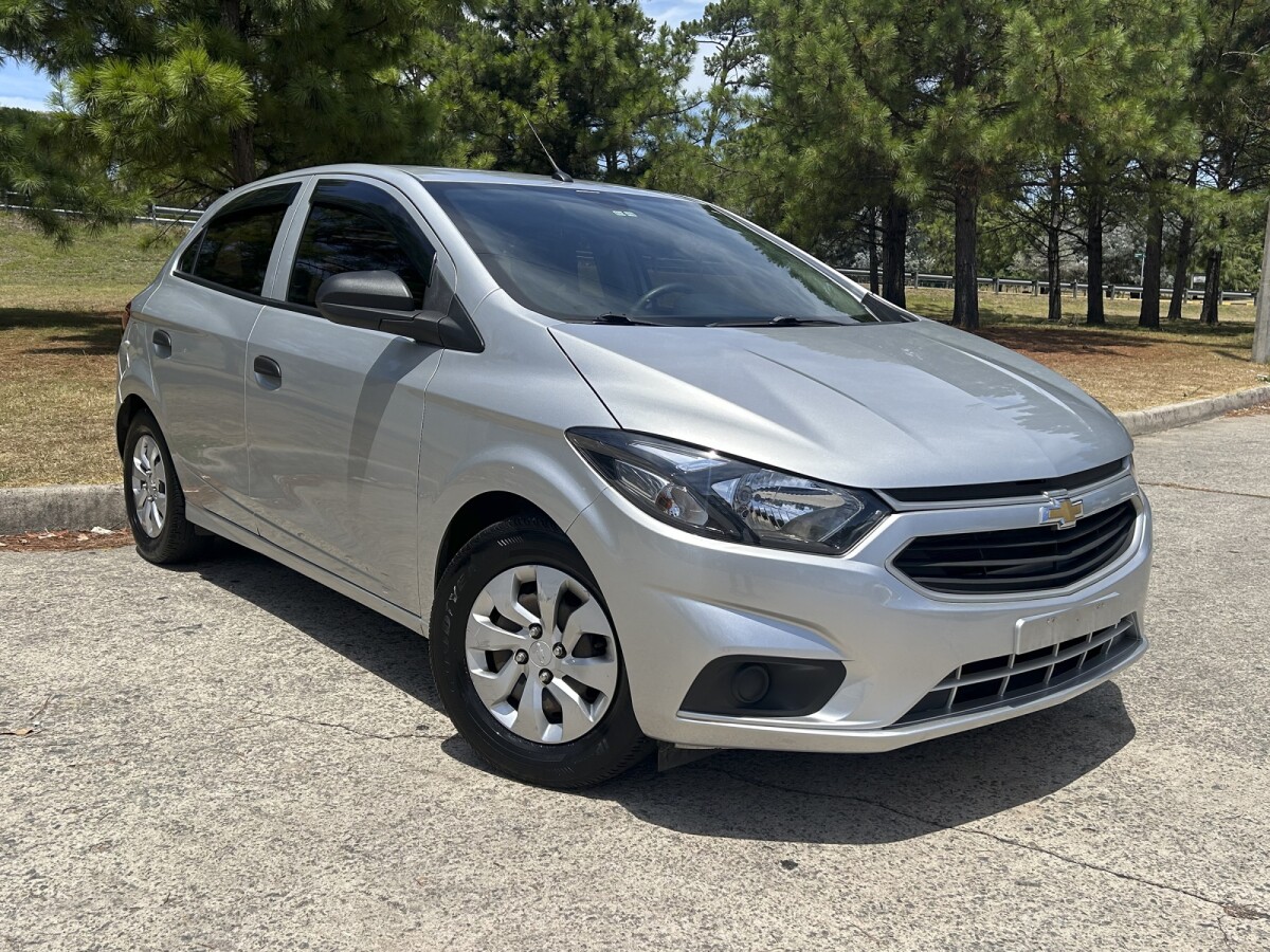 Chevrolet Joy 1.0 Extra Full | Permuta / Financia Chevrolet Joy 1.0 Extra Full | Permuta / Financia