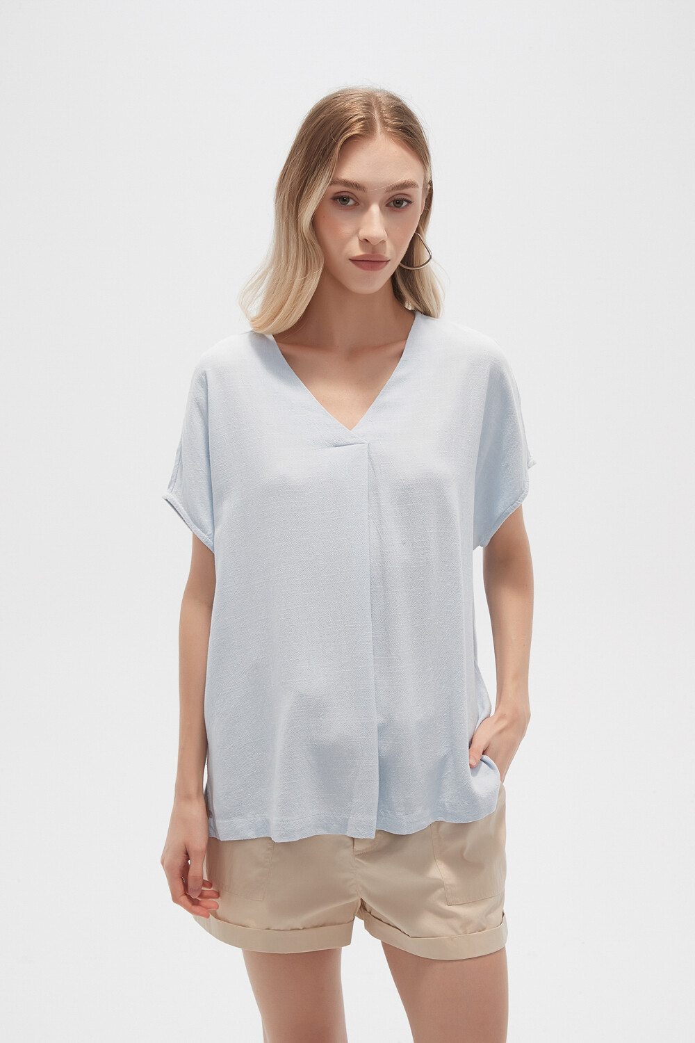 Blusa Addo Celeste Claro