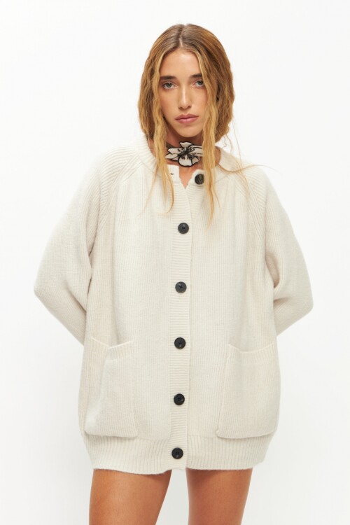 PREVENTA Cardigan tejido bolsillos crudo