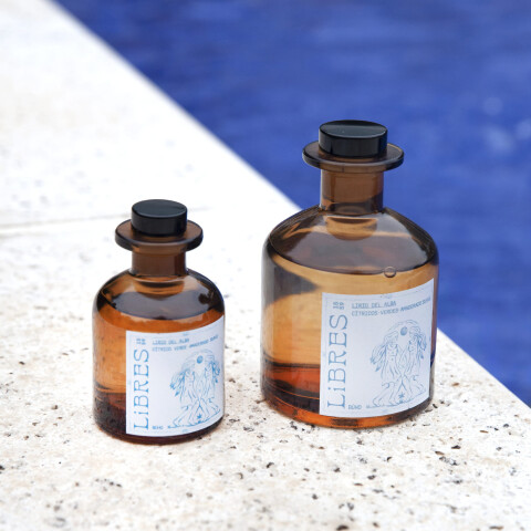 Difusor aromatizador de ambientes Lirio de Alba 80ml Difusor aromatizador de ambientes Lirio de Alba 80ml