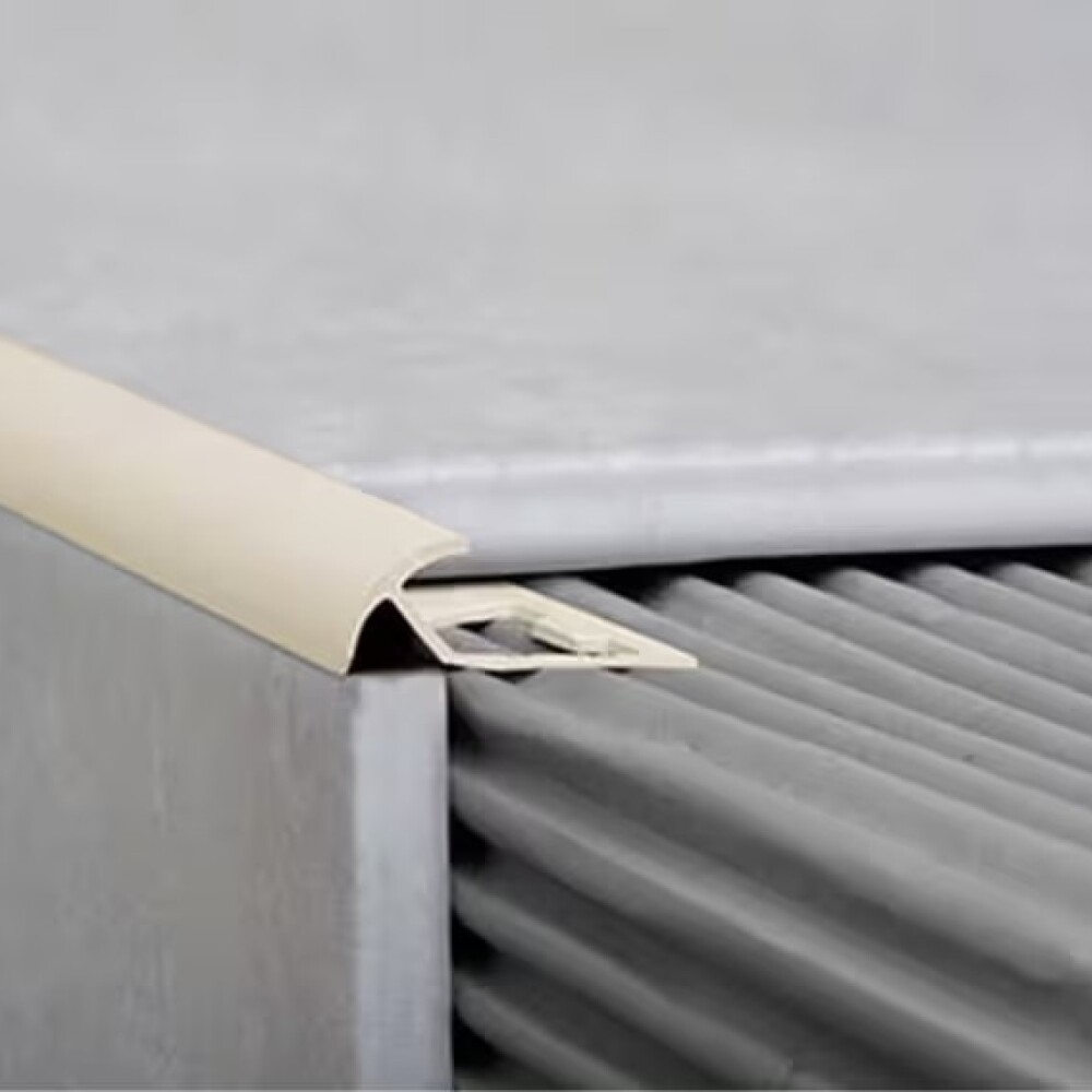 Pvc Guardacanto línea Plus 9mm x 2.44mt Beige Pvc Guardacanto Línea Plus 9mm X 2.44mt Beige