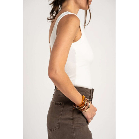 Top Musculosa Off White
