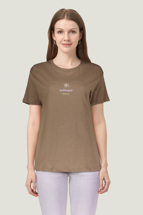 Remera Amir Estampado 4