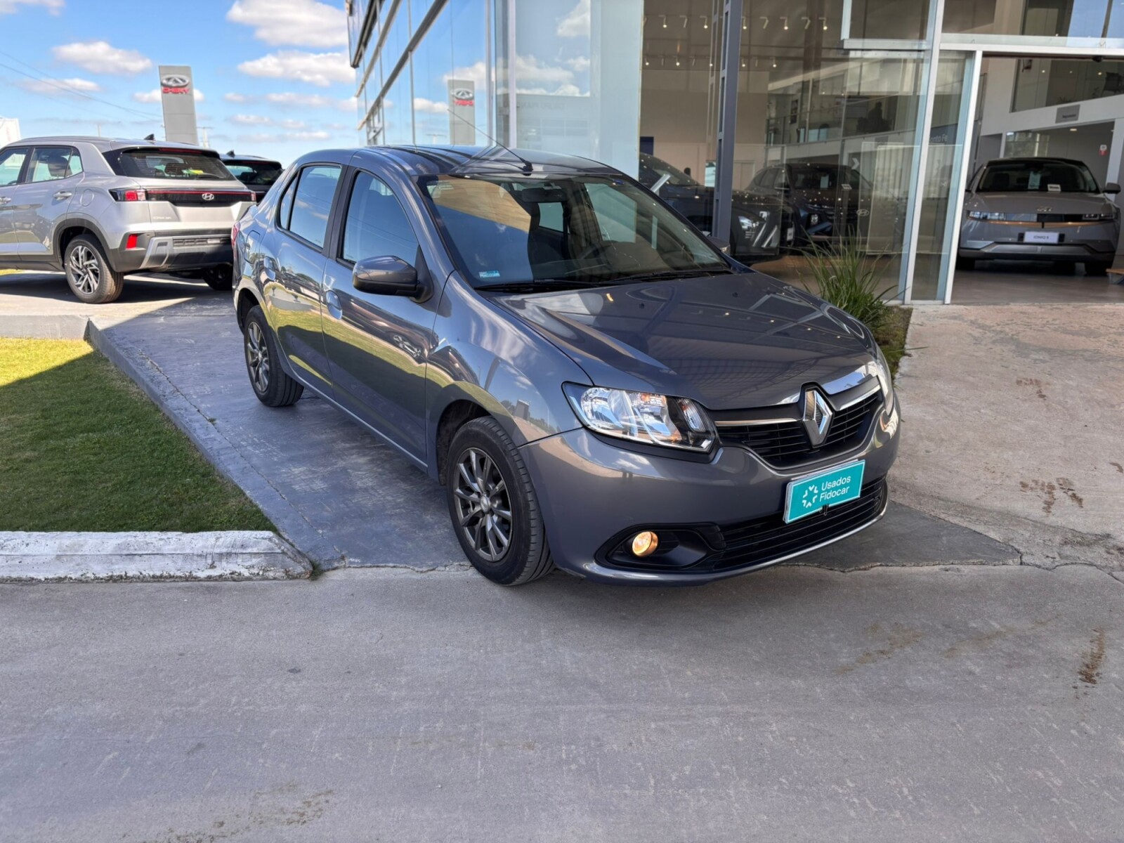 Renault Logan Expression - 2014 