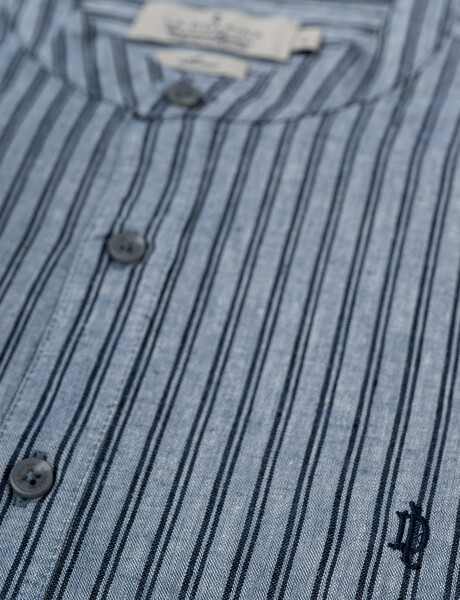 Camisa m/l lino rayada azul