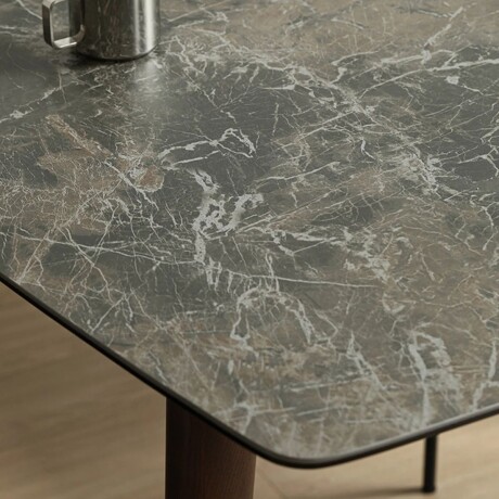 MESA DE COMEDOR STRADA Marrón - UNICO