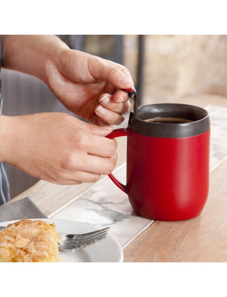 TRAVEL MUG 11.4X12.1CM DOBLE PARED ROJO ZYLISS TRAVEL MUG 11.4X12.1CM DOBLE PARED ROJO ZYLISS