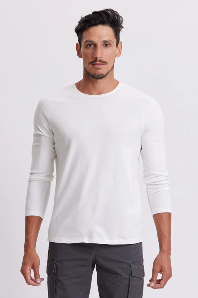 Remera manga larga cuello a la base - Blanca 