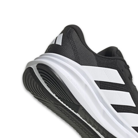 CHAMPION 6-12 BK/WHT/CAR