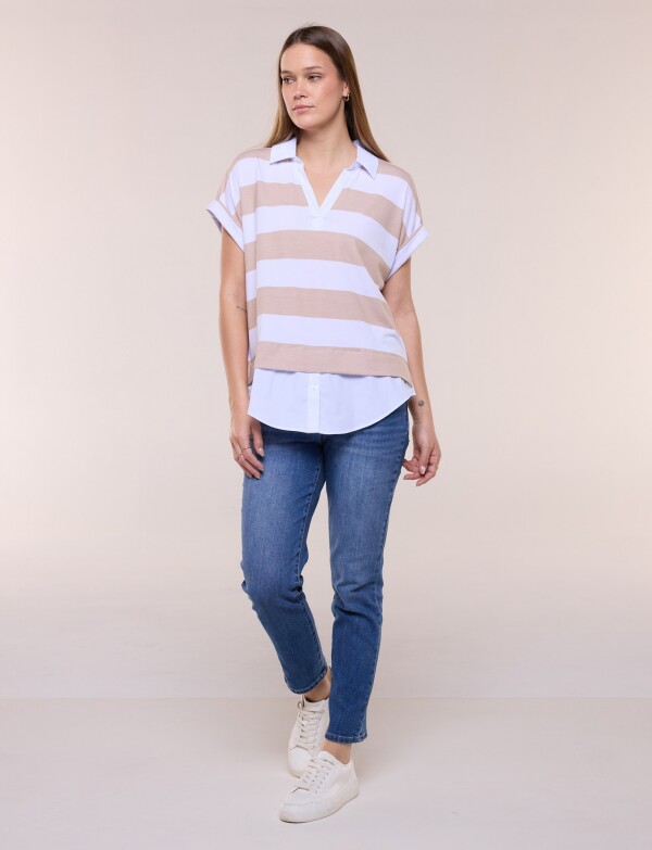 Remera Polo Twofold Ruedo Camisero BEIGE