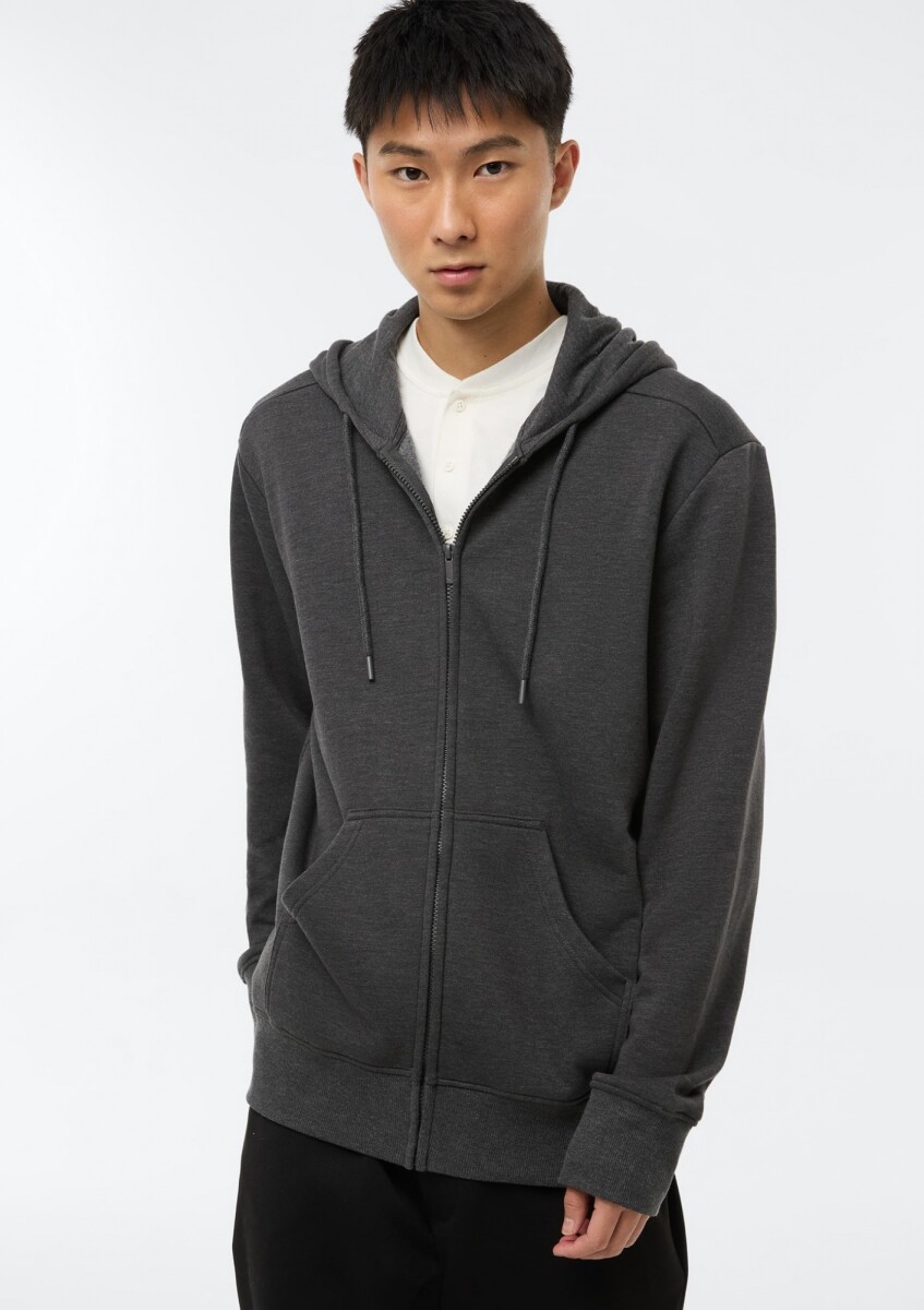 CHAQUETA BÁSICA REGULAR EN SUDADERA CON FORRO POLAR - GRIS OSCURO 