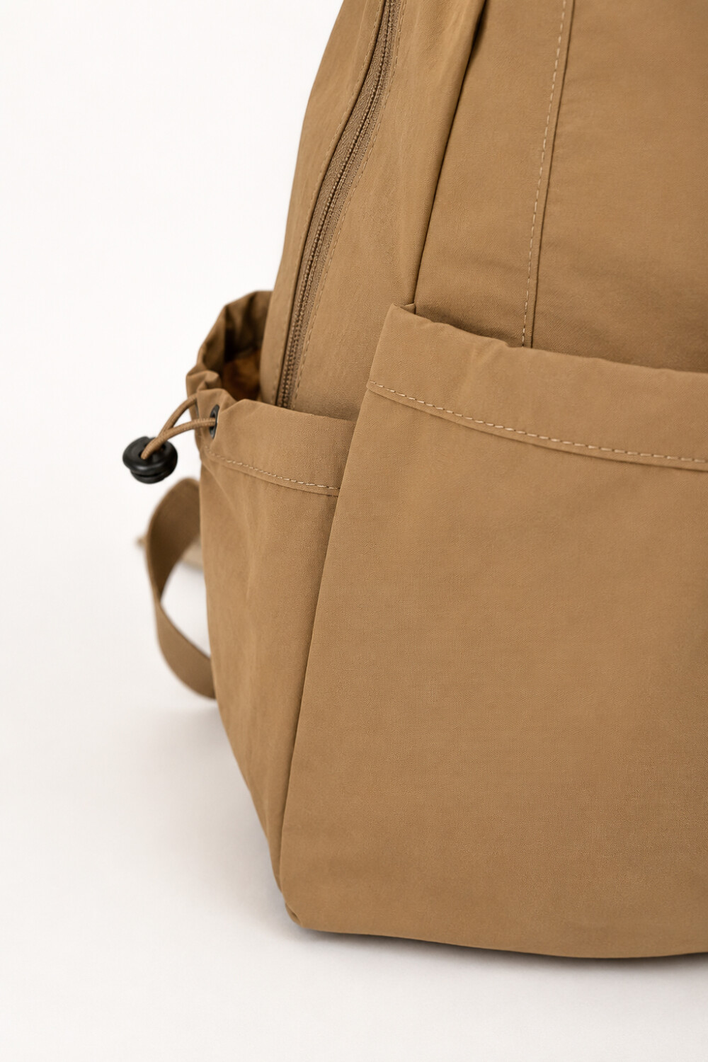 Mochila Givon Camel