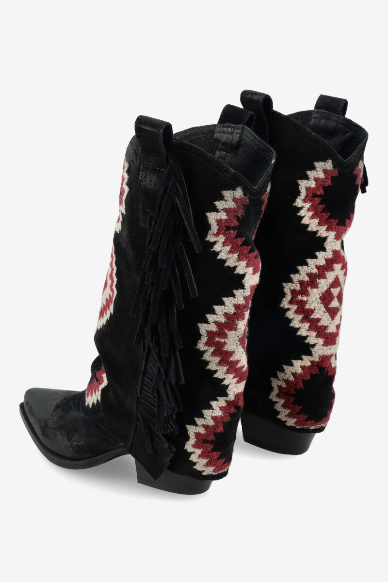 BOTA CON FLECOS Negro