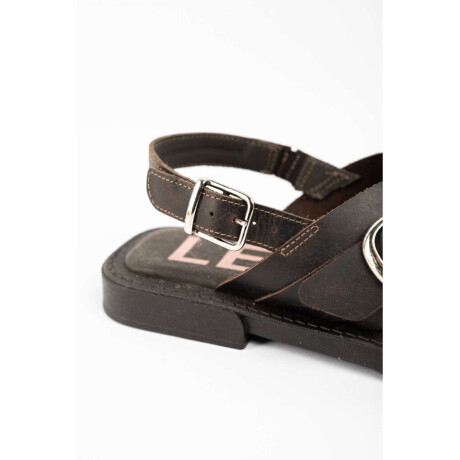 Sandalias Cruzadas De Cuero Chocolate