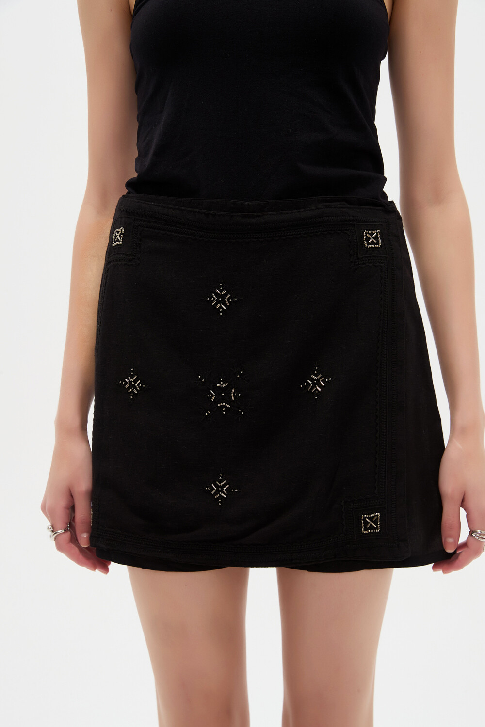 Short Pollera Closia Negro