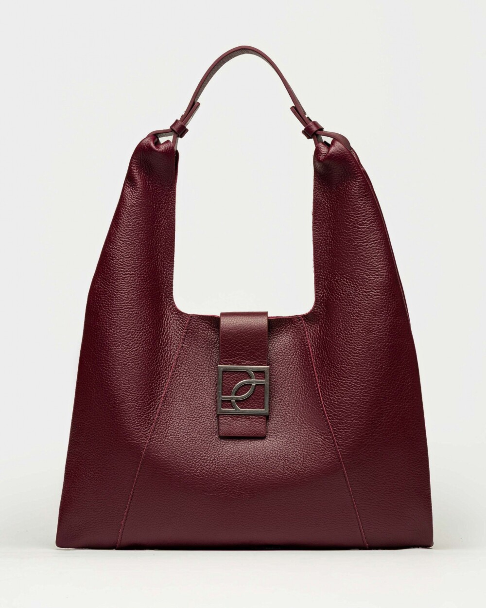 Bolso Signature en cuero graneado Bordeaux