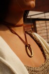 Mini Oval Shape Necklace Dorado