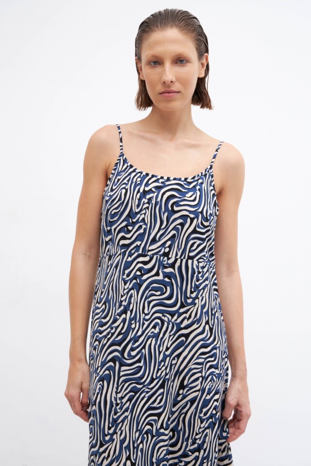 Maxi vestido estampado animal azul