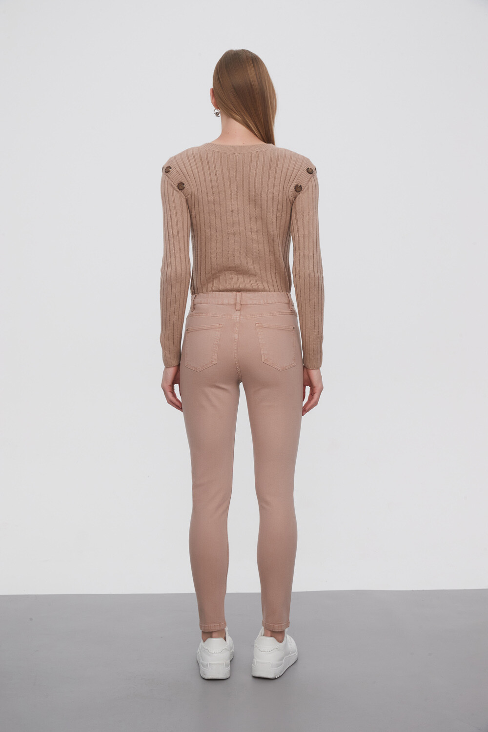 Pantalon Bardot Beige Oscuro