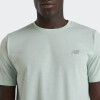 Remera New Balance Essentials Heathertech Verde