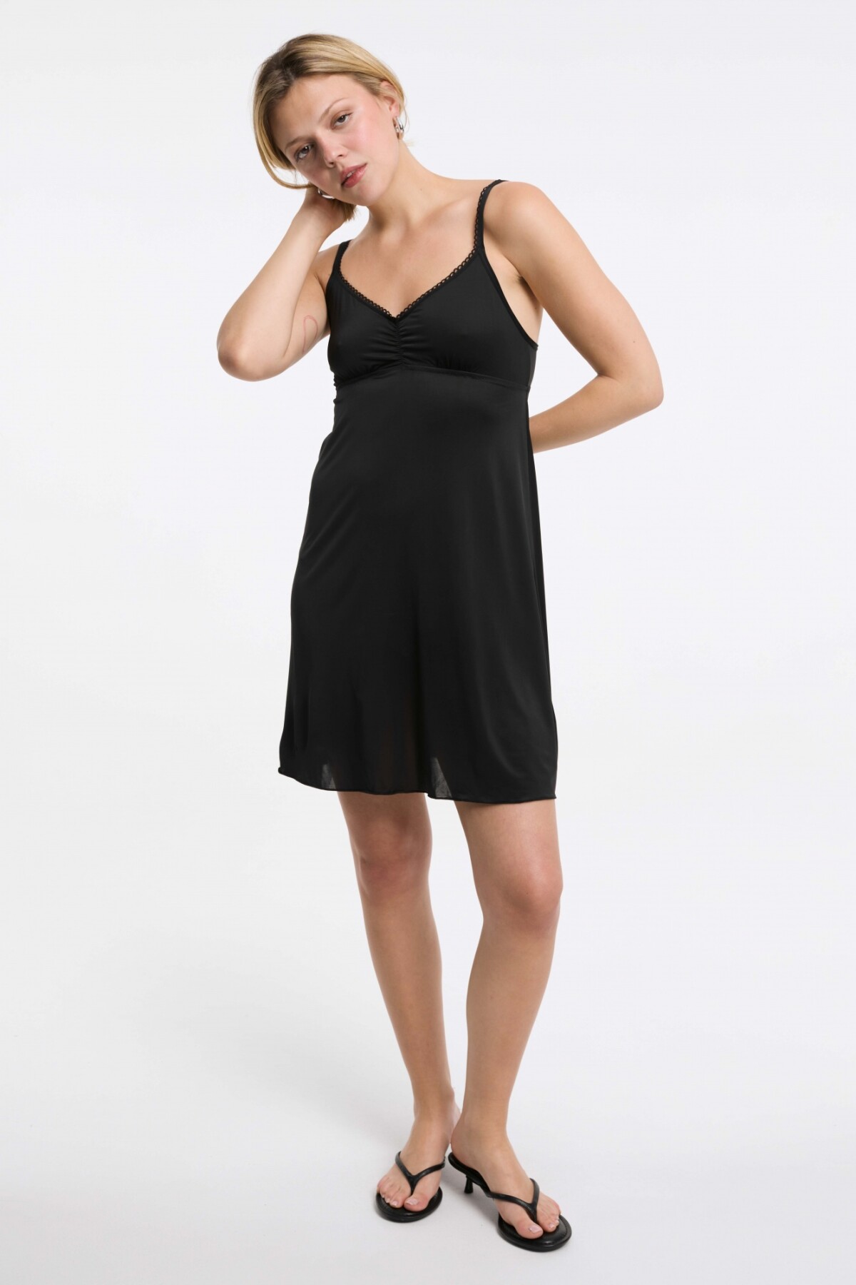 Camisón Zuri Negro