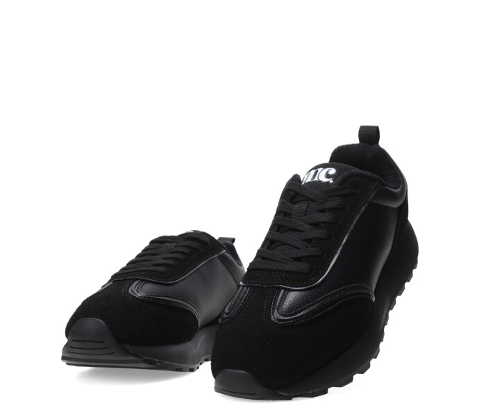 Deportivo QUARY Black