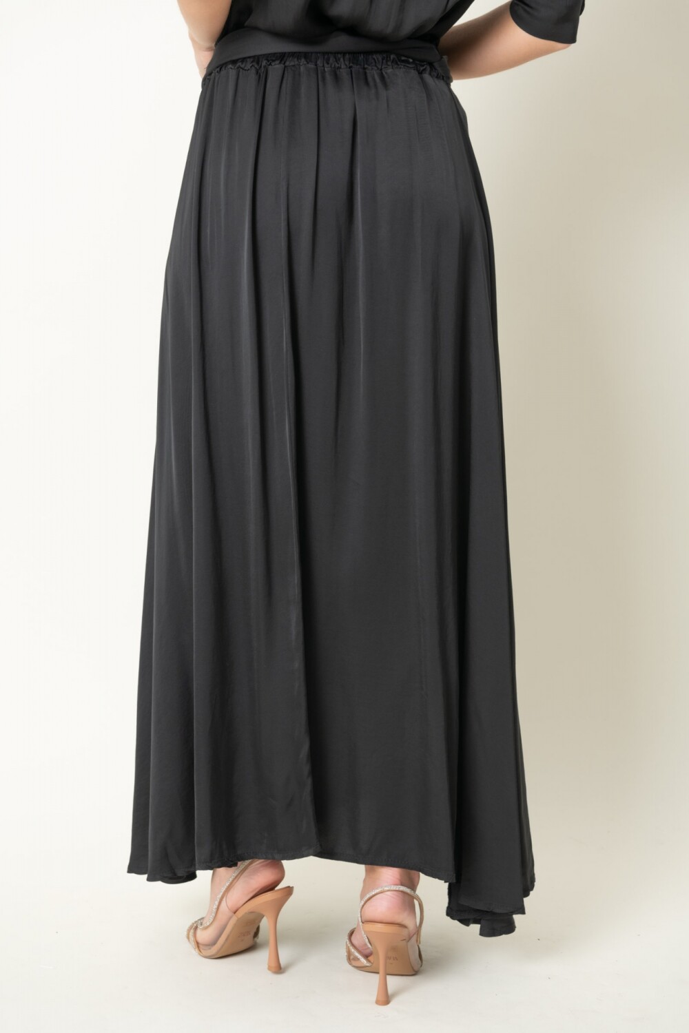 POLLERA NUUMMITA Negro