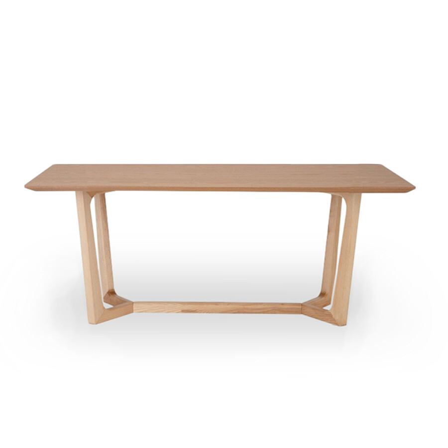 Mesa de Comedor Barcelona EN EXHIBICIÓN | SIN CAMBIO Mesa de Comedor Barcelona EN EXHIBICIÓN | SIN CAMBIO