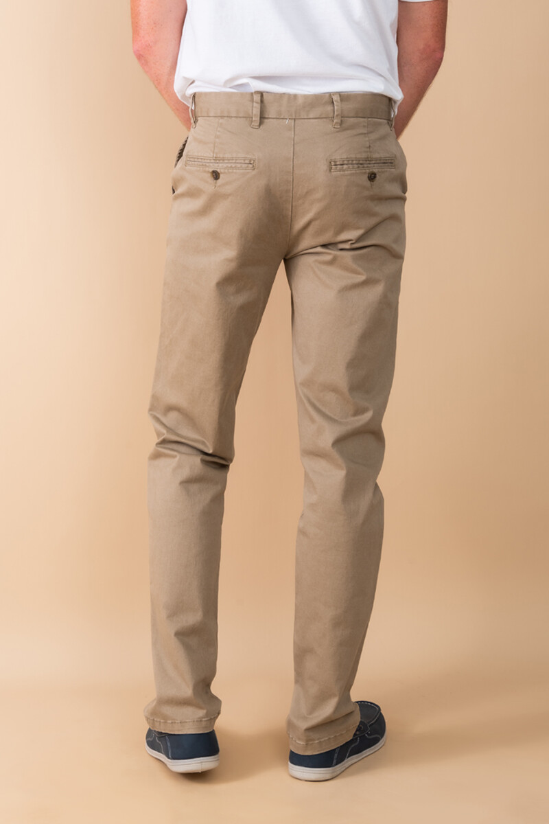 Pantalón chino Beige