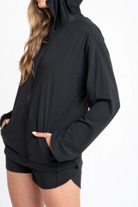 Campera Fitness Negro