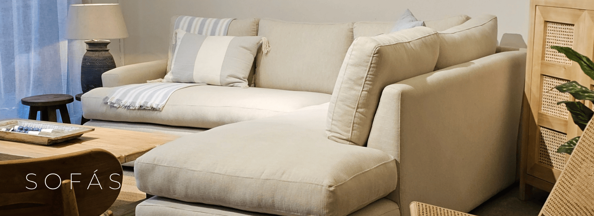 SOFAS ABRIL 26'